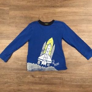 Gymboree long sleeve tee with a space shuttle